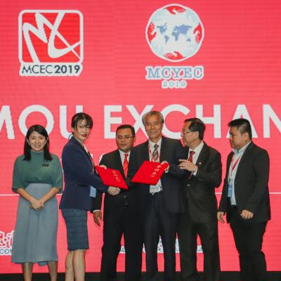 MOU Exchange Ceremony 04